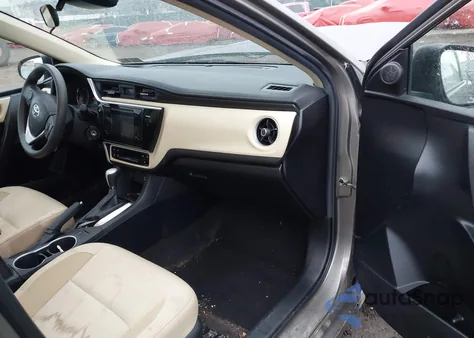 2017 Toyota Corolla Le из США, поврежденный, VIN 2T1BURHE9HC787369